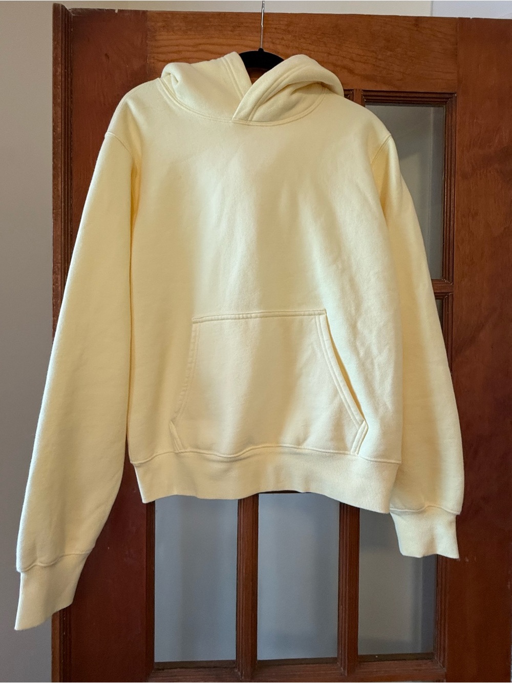 NWOT Aritzia Sweatfleece Hoodie in Lemonade - XS